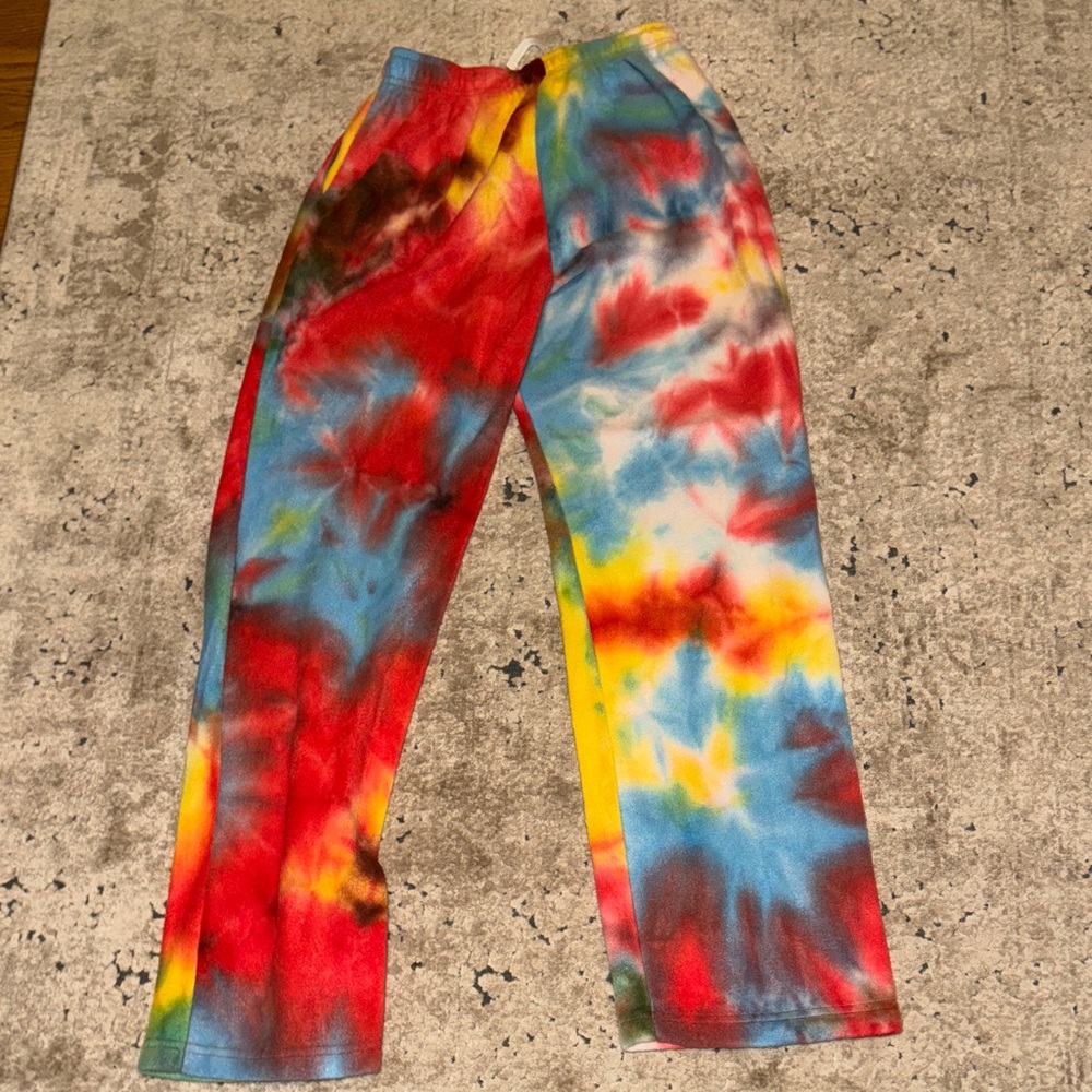 Forever Lazy Rainbow Tie-Dye Fleece Pants -Size Small-NWT - Picture 8 of 10